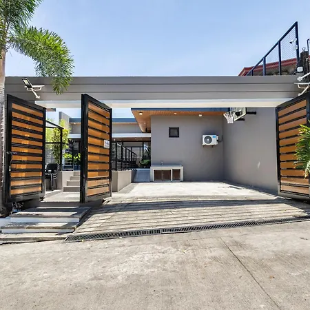 Addie'S Place Soldiers Hills Village Muntinlupa-2